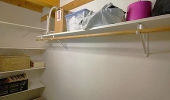 577 Schluersburg Rd, Augusta, MO 63332