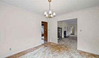33 Lake St, Badin, NC 28009