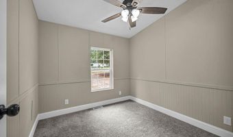 200 Kaye Dr, Anderson, SC 29624