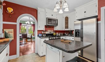 536 N MEADE St, Appleton, WI 54911