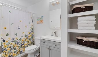 465 A Kawailoa Rd, Kailua, HI 96734