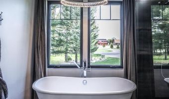 5211 Trading Post Trl S, Afton, MN 55001