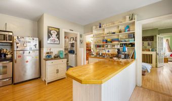 26 Jefferson St, Bangor, ME 04401