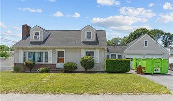 56 Brookfield Dr, Cranston, RI 02920