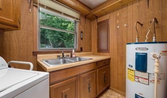 22627 Montego Bay Rd, Abingdon, VA 24211