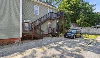 10 Pearl St, Auburn, ME 04210