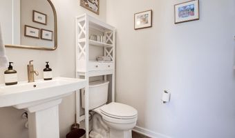 43414 GRANDMOORE St, Ashburn, VA 20148