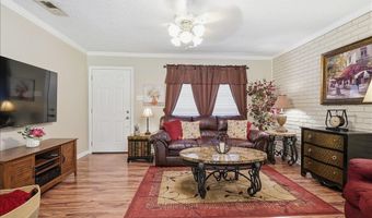 12222 Tickfaw Dr, Baton Rouge, LA 70818