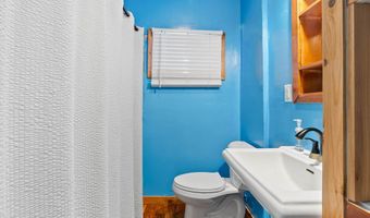 809 Hickey St, Alice, TX 78332