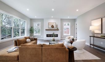 8525 RALEIGH Ave, Annandale, VA 22003