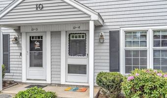 10 Tuck Farm Rd 4, Auburn, MA 01501