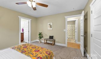 18 Alex Way, Asheville, NC 28806