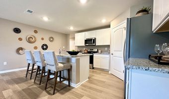 348 Sarah Side Dr, Harrington, DE 19952