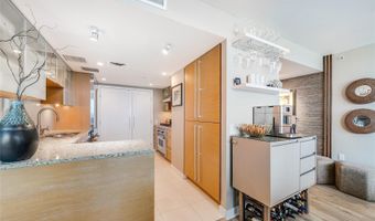 1177 Queen St 3503, Honolulu, HI 96814