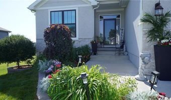 6418 N 141st St, Basehor, KS 66007