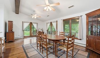 4920 BROOK HILLS Dr, Annandale, VA 22003
