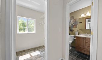 1993 Charmingfare St, Columbus, OH 43228