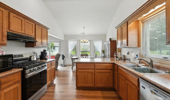 1410 S Duesenberg Dr, Auburn, IN 46706