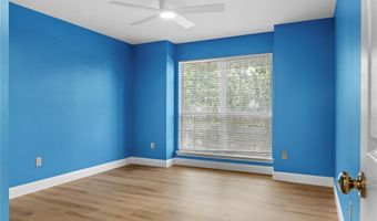1114 Arbor Spring Ct, Ballwin, MO 63021