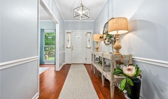 255 HEDGEROW Cir, Auburn, AL 36830