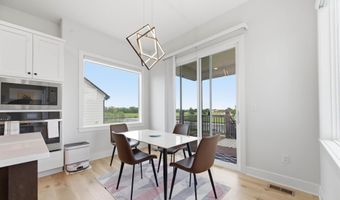 1113 W Lakeway Ct, Andover, KS 67002