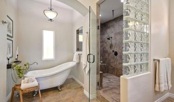 2013 Lundy Lake Dr, Escondido, CA 92029
