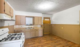 722 Hickey St, Alice, TX 78332