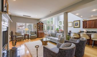 130 Bayside Dr, Belfast, ME 04915