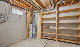 2243 Sun Valley Dr, Ann Arbor, MI 48108