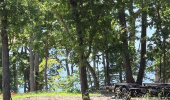 178 Kingfisher Ct 29, Badin Lake, NC 28127