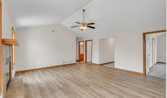 506 Santa Fe Ct, Baldwin City, KS 66006