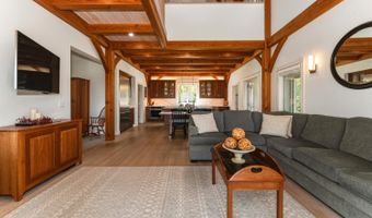 11 Grason Ln, Bar Harbor, ME 04609