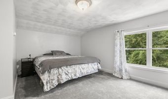 49 Baldwin Rd, Billerica, MA 01821
