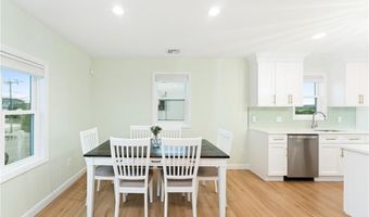 446 Atlantic Ave, Westerly, RI 02891