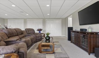 192 Depot Rd, Belgrade, ME 04917