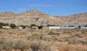 25 W Quill, Big Water, UT 84741