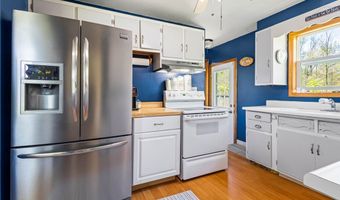 2052 Crittenden Rd, Alden, NY 14004