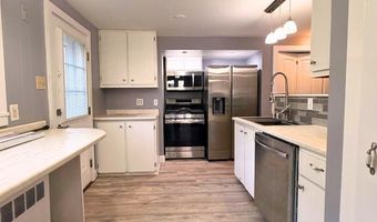 76 Falvey St, Bangor, ME 04401