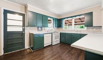104 Elm St, Adairsville, GA 30103