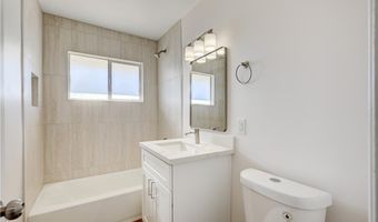 3504 Pioneer Cir, Las Vegas, NV 89107