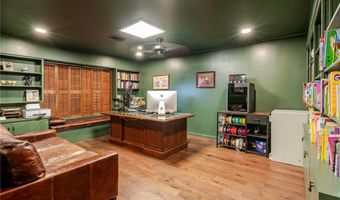 1820 Clare Dr, Alice, TX 78332