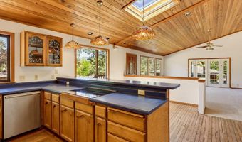 155 Westwood St, Ashland, OR 97520
