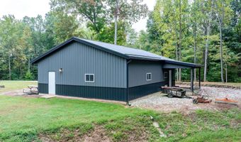 9045 E Pine Rd, Bloomfield, IN 47424