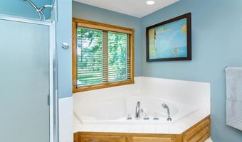 956 160th Ln NE, Ham Lake, MN 55304