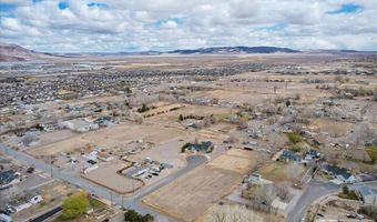 1671 Vista Moon, Fernley, NV 89408