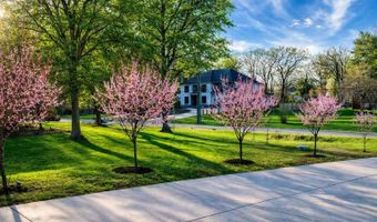 7313 BYRNELEY Ln, Annandale, VA 22003