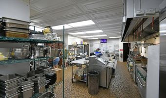 809 Greenwood St, Abbeville, SC 29620