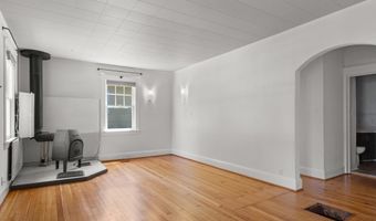 2 HIGHLAND Ave, Annapolis, MD 21403