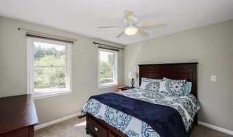 6 Jennifer Ln, Amherst, NH 03031