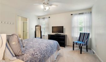114 Golfview Dr, Adams Twp., PA 15044